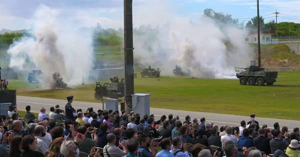 那覇で離島奪還を想定した模擬訓練　陸自第15旅団が空自、米海兵隊と連携　駐屯50年記念行事