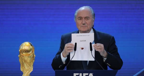FIFA前会長、カタールでのW杯開催は「間違いだった」　人権問題で批判広がる中