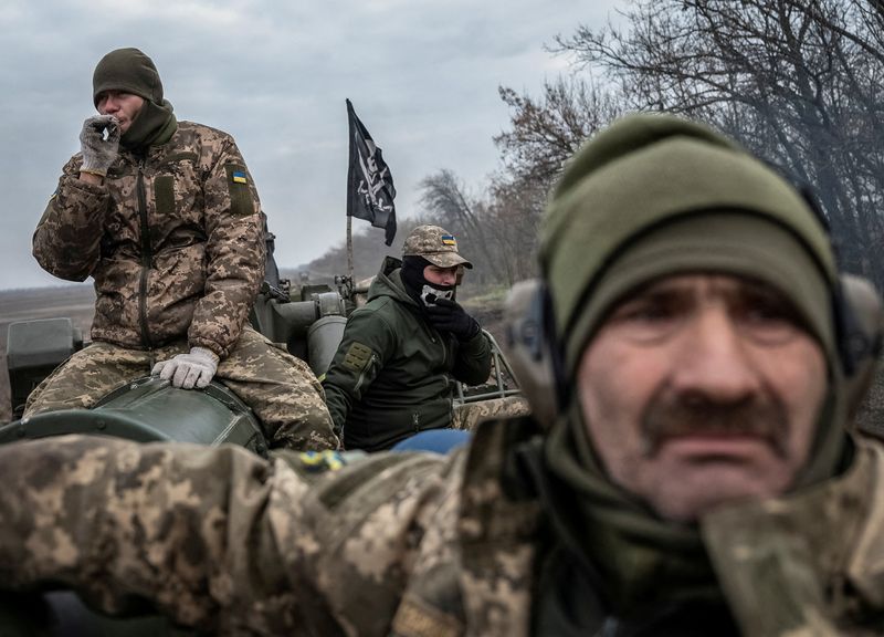 ロシア、南部要衝ヘルソンから撤退命令　ウクライナなお警戒