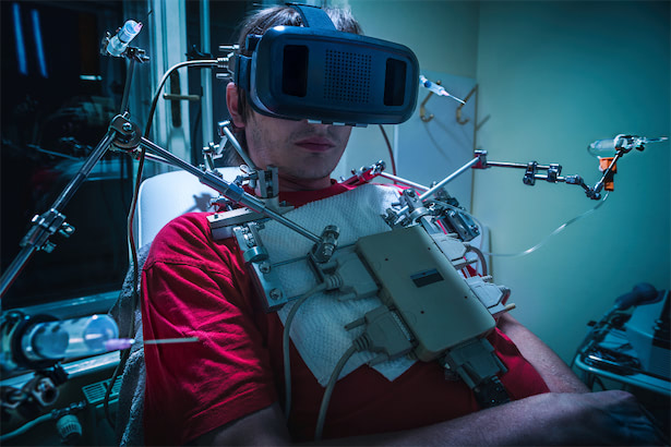 Oculus創業者「ゲームで死んだら実際に殺される」VRヘッドセット開発を発表