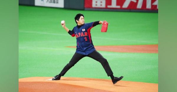 爽やか笑顔で魅了内田篤人さんが109キロ始球式「松坂さんのフォームで」　球場喝采