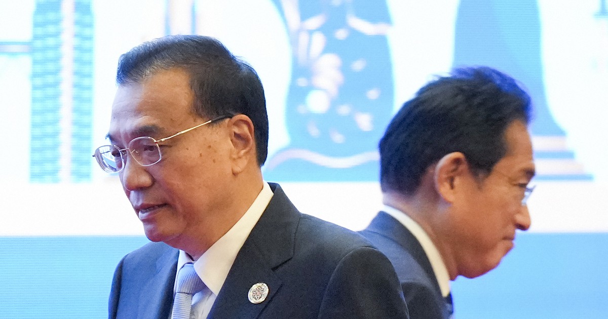 岸田首相、中国・李首相と短時間会談　ASEAN+3会議終了後