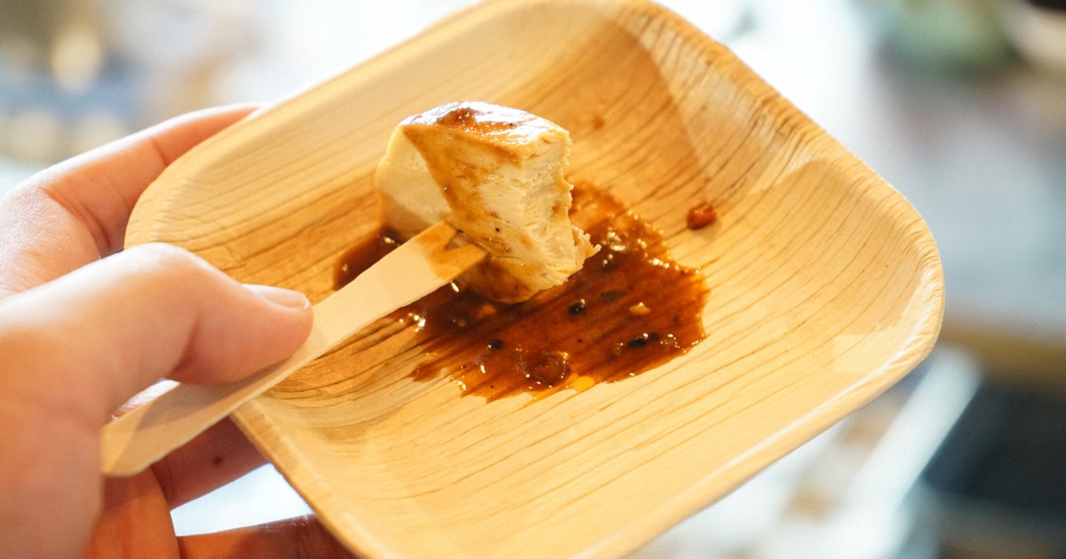 想像超える「肉」感に舌鼓　スイス発・代替肉支える日本の発酵技術