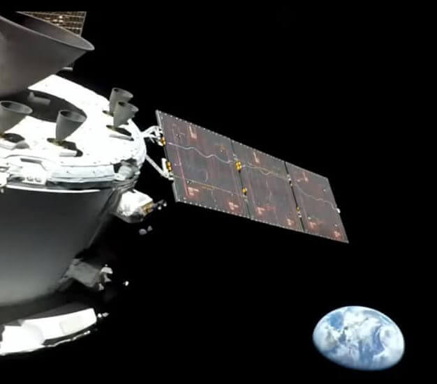 NASA「アルテミス1」オリオン宇宙船は月に向けて飛行中　日本の探査機もロケットから放出