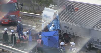 岐阜・瑞浪の中央道トラック４台玉突き事故　重体の運転手が死亡