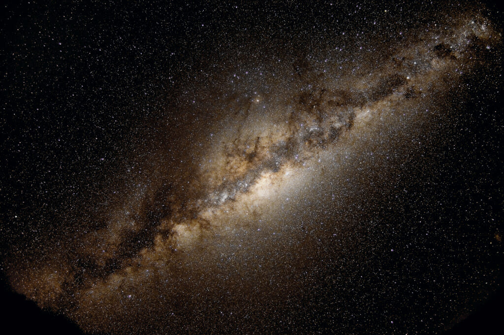 天の川銀河の “裏側” に隠された銀河を発見