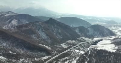 達坂山の壮麗な雪景色　青海省