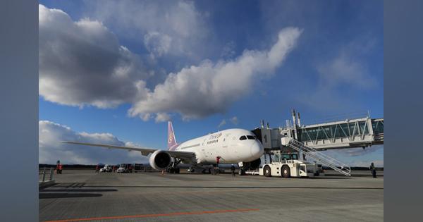 タイ国際航空、札幌2年9カ月ぶり再開　初日到着は3時間遅れ