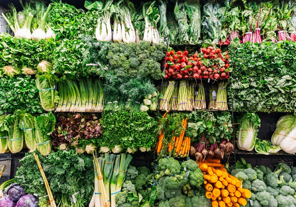 「SDGs謳い規格外品の野菜を流通→逆に農家を苦しめる」は本当？食品ロス問題考察
