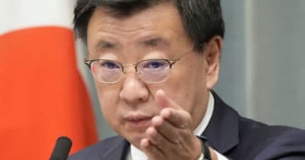松野氏、閣内不一致を否定　高市氏の首相増税方針批判
