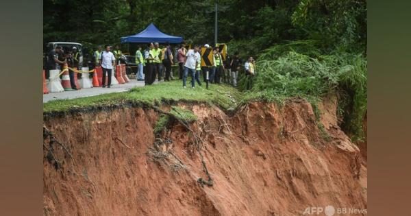 キャンプ場で土砂崩れ、19人死亡 マレーシア