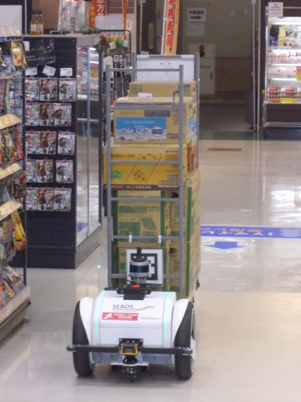 神奈川県特区、コロナ対策でロボットが奔走中