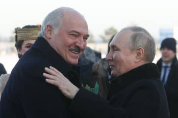 ロシア・ベラルーシ首脳が協議　国防システムの統合推進