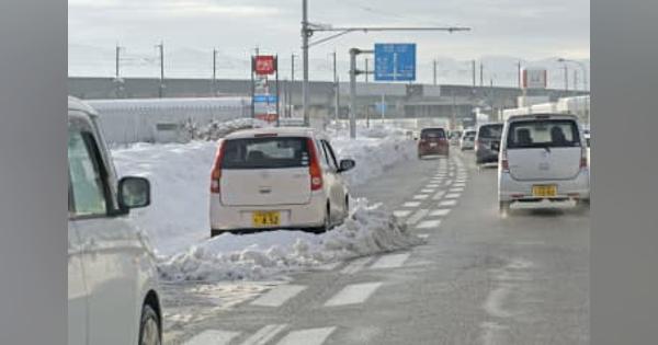 新潟の国道、通行止め解除　大雪渋滞、大幅に解消