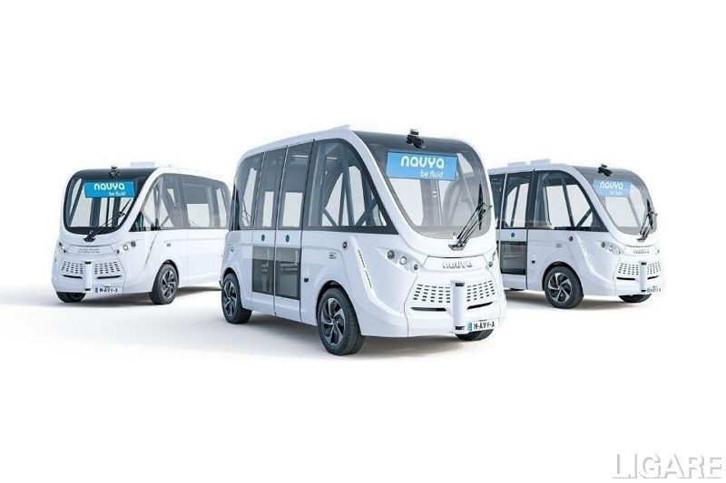 マクニカ、自動運転EVバスの公道走行実証を北海道岩見沢市で実施