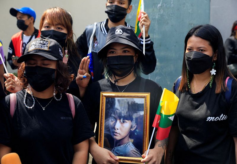 国連安保理、ミャンマー巡る決議採択　国軍に暴力停止を要求