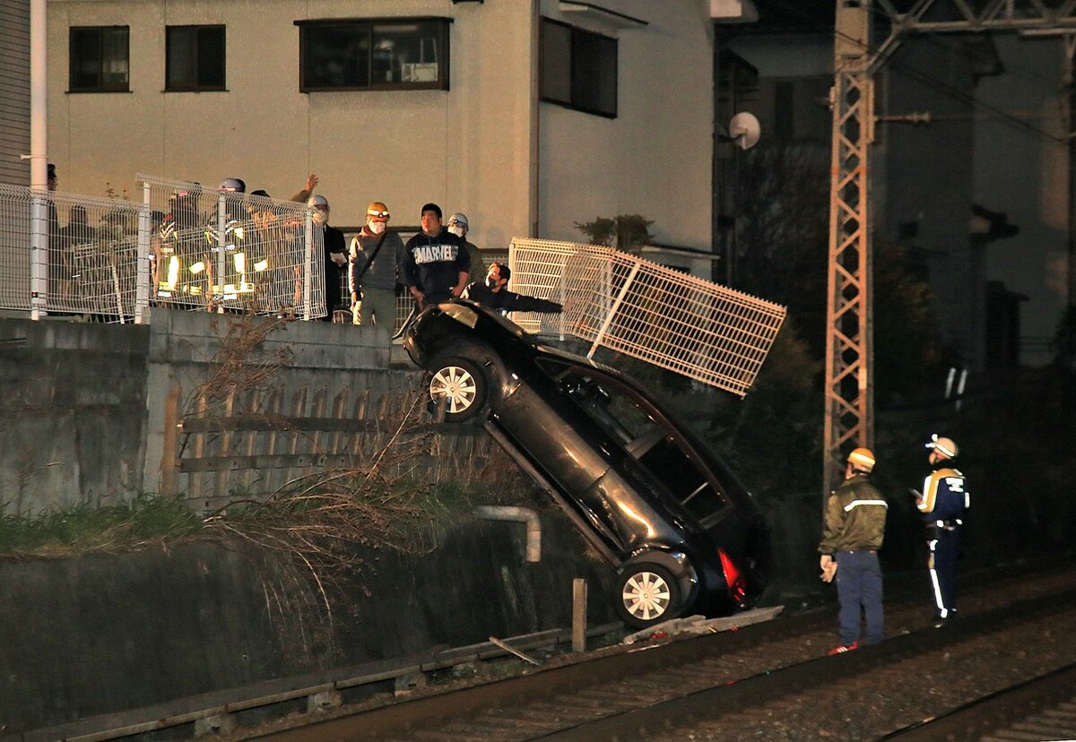 近鉄 人身事故 今日