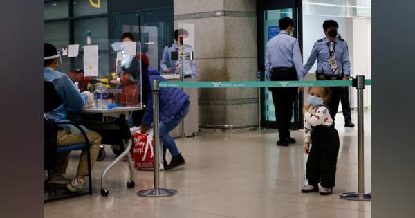 韓国、中国からの渡航者にコロナ検査義務付けへ　短期ビザも制限
