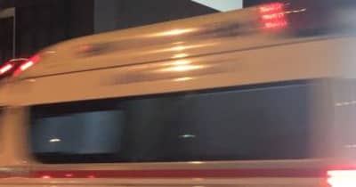 軽乗用車が電柱衝突、男性死亡　茨城・土浦