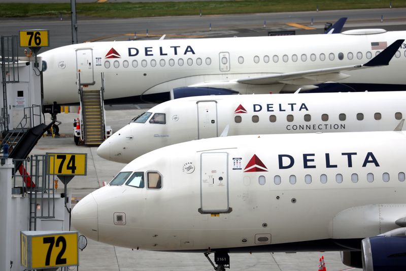 米デルタ航空、四半期利益見通しが市場予想下回る　コスト上昇で