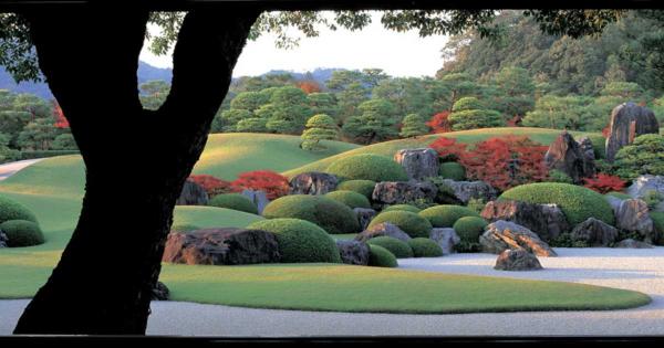 ２０年連続庭園日本一の足立美術館　引き継がれる「神管理」のバトン
