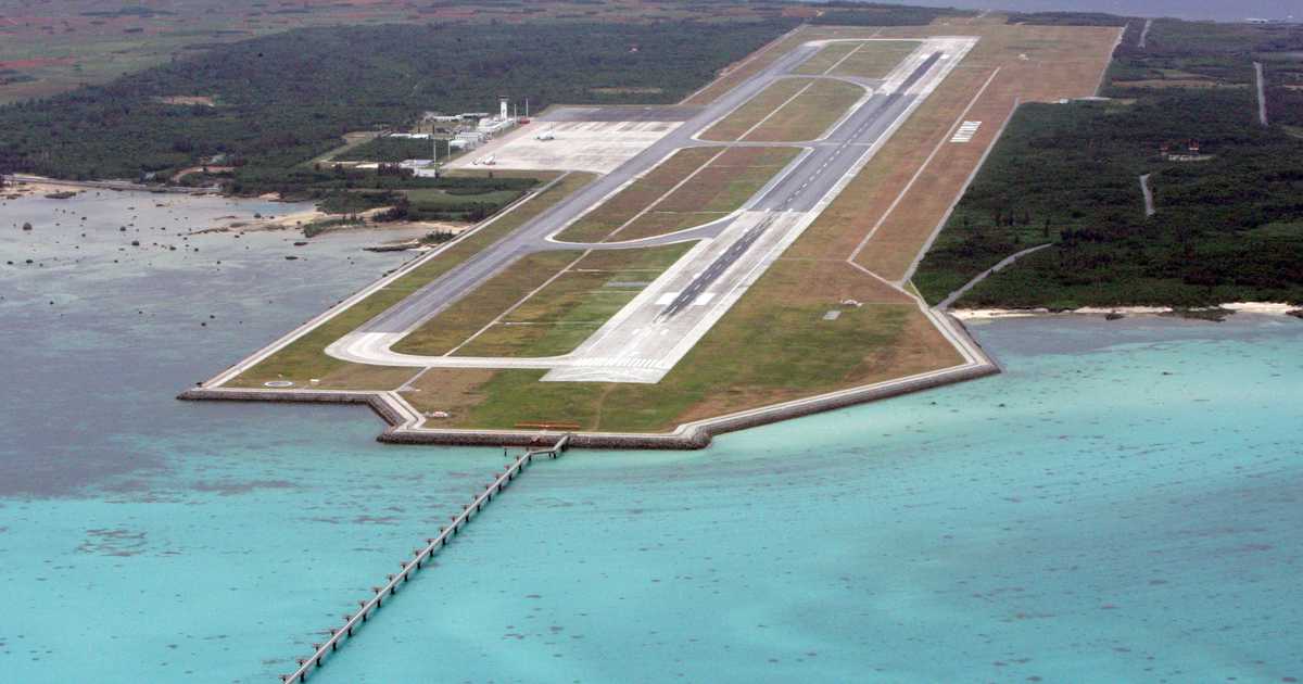 米軍の離島救援訓練中止へ　沖縄県が空港利用拒む