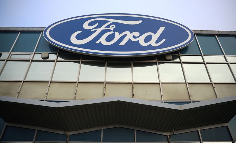 フォード、欧州で最大3200人削減を計画　大半は独施設の可能性