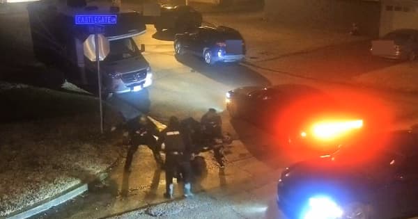 米メンフィス警察、「さそり」特殊部隊を解散　黒人男性の死亡で訴追の警官たち所属