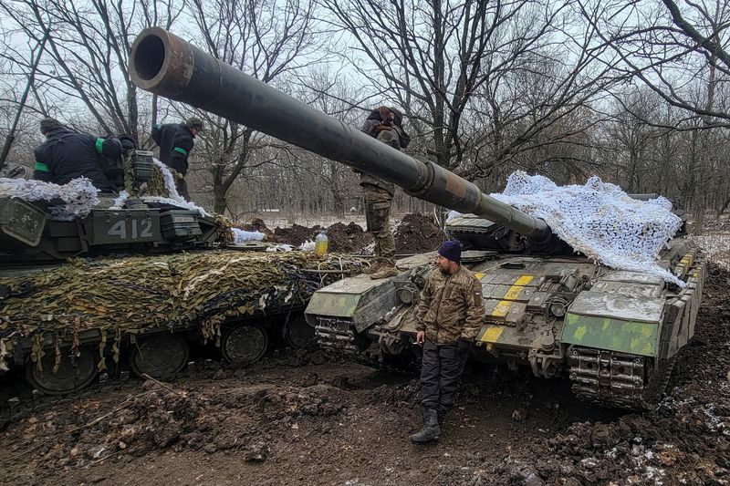 欧米主力戦車、破壊なら報奨金　ロシア兵に企業が提供