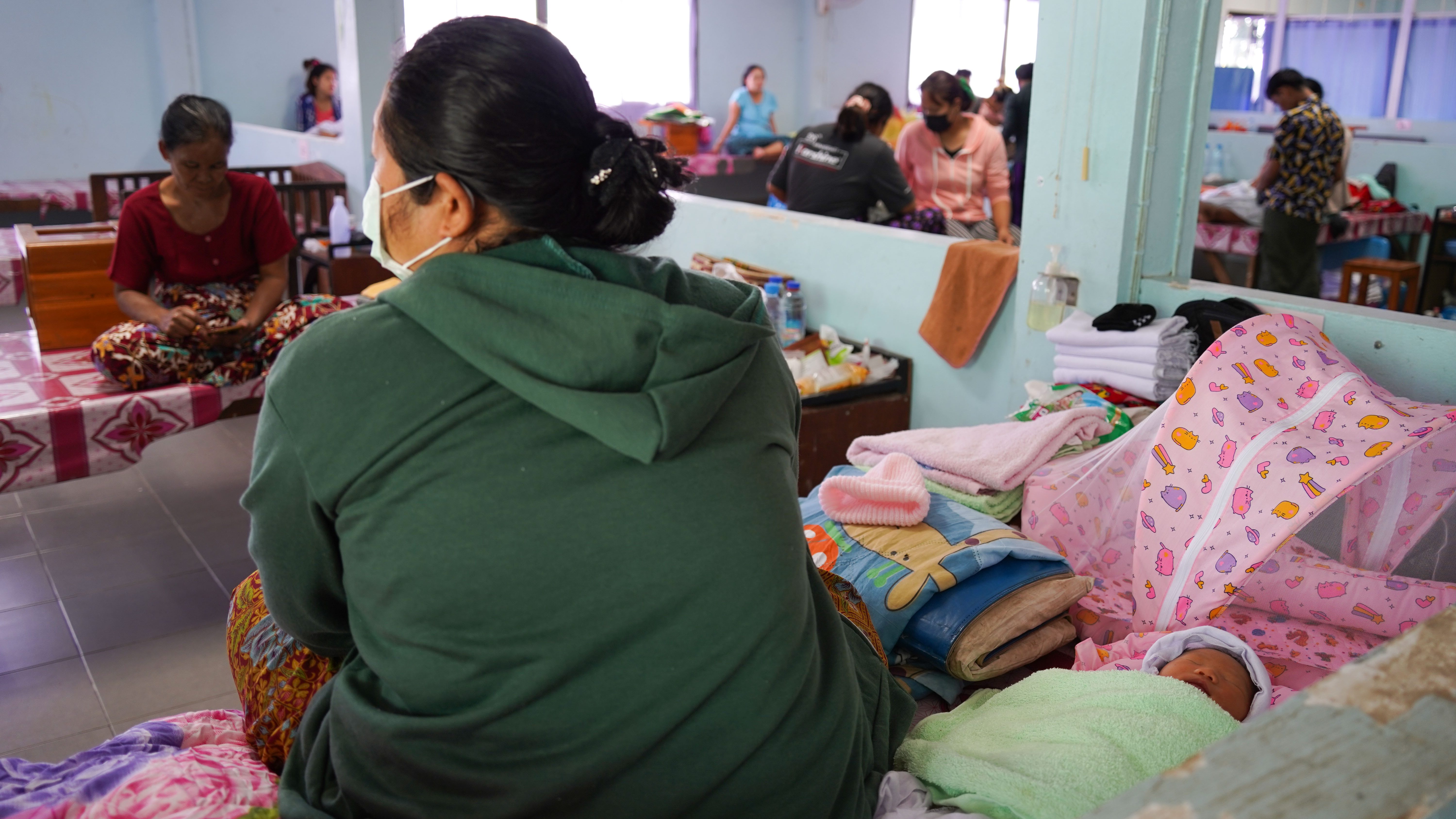 軍事クーデターから2年、ミャンマー避難民の命を無償でつなぐ「国境の病院」を訪ねて | 【日本の「国際協力NGO」図鑑】