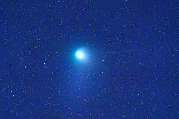 「ZTF彗星」最接近　5万年ぶり、二度と戻らず