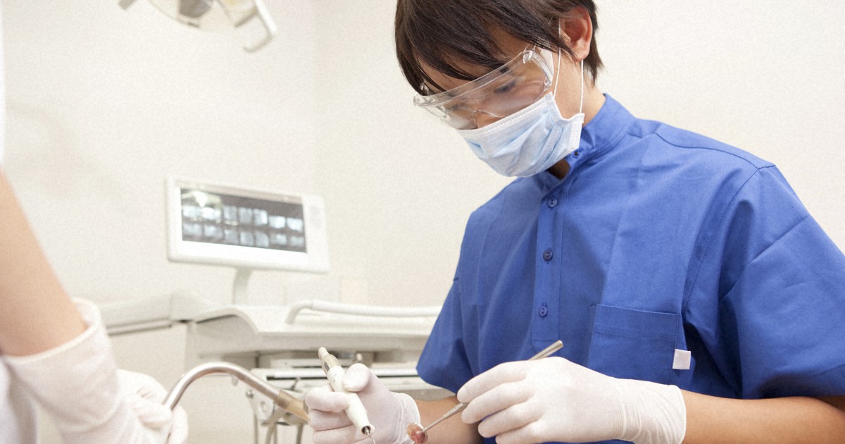口腔ケア「コロナ予防に有効」　山梨県が歯科受診者1万人を検証