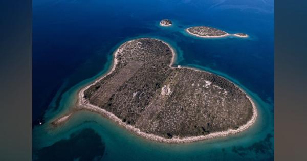 バレンタインにいかが？、クロアチアのハート型の島が買い手募集