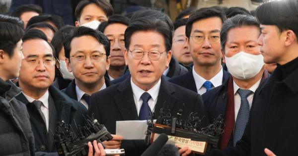 韓国検察が最大野党代表の逮捕状請求