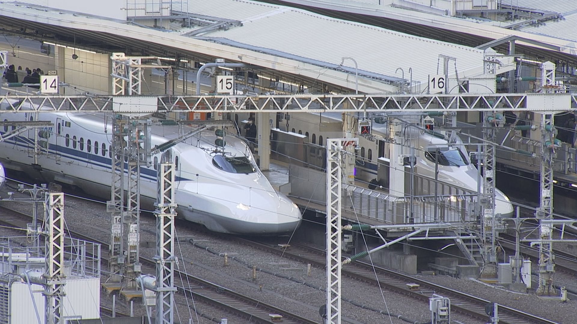【速報】東海道新幹線　広い範囲で運転見合わせ　乗務員が異常を検知