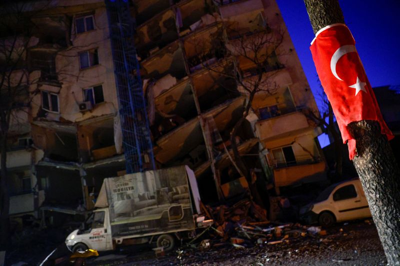 トルコ地震被害は250億ドル、ＧＤＰ比2.5％＝ＪＰモルガン
