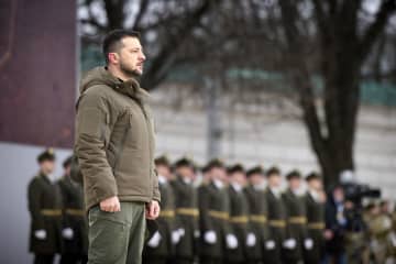ウクライナ、全領土の奪還誓う　世界で犠牲者追悼、侵攻1年