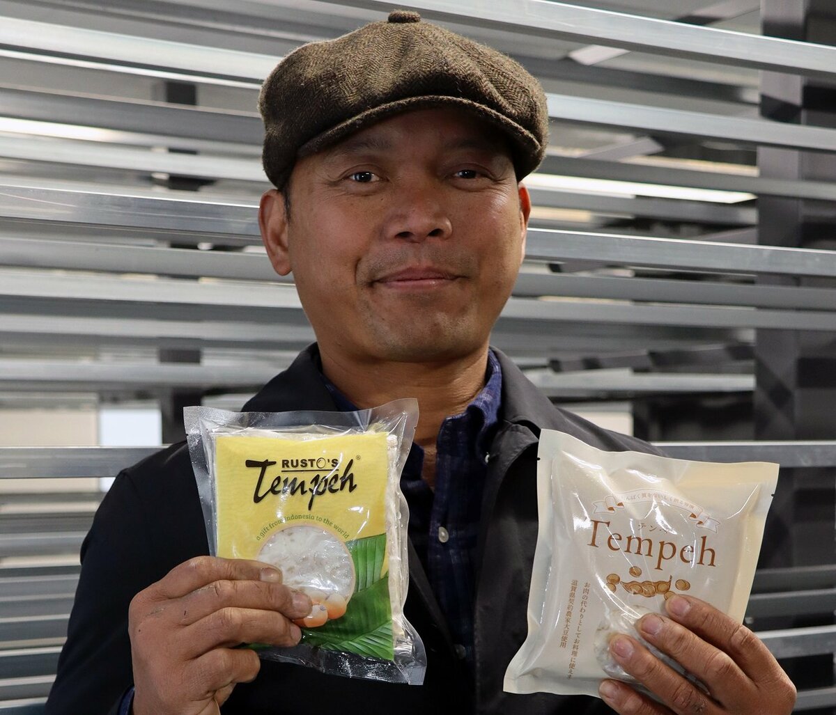 インドネシアの大豆発酵食品「テンペ」広めたい　ジャワ島出身の男性の思い