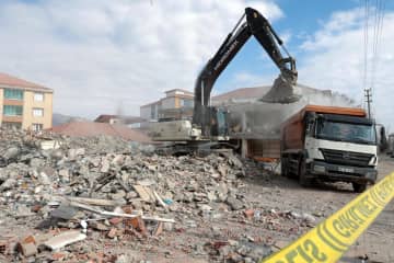 トルコ地震被害4兆円超　世銀、復興費用は2倍