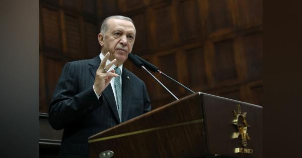トルコ大統領選、5月実施をエルドアン氏が示唆