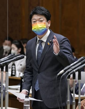 同性婚、首相なお慎重姿勢　LGBT石川議員「残念」
