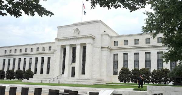 米当局、預金保護強化で新基金の創設議論－さらなる銀行破綻に備え