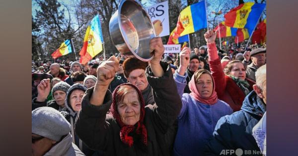 モルドバで大規模抗議デモ ロシア関与の疑いも