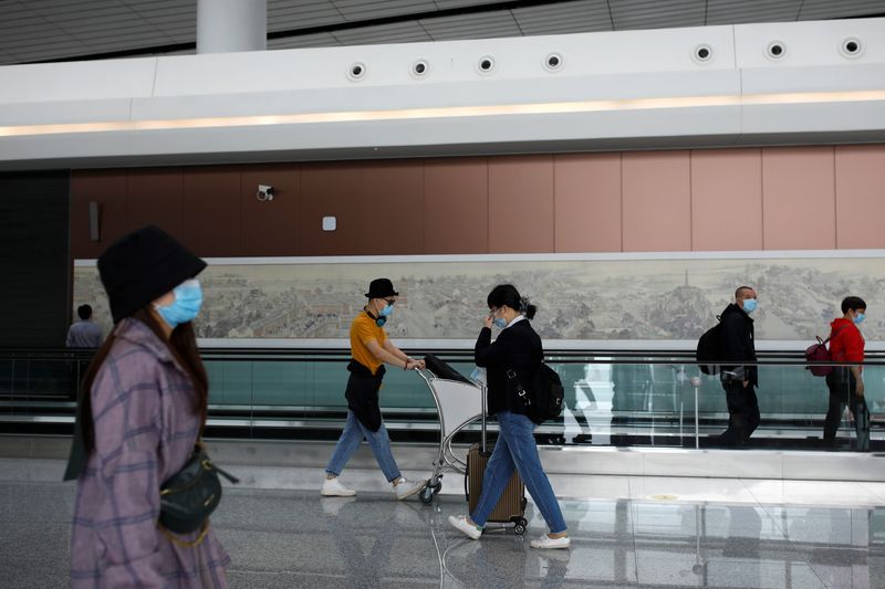 中国、外国人観光客に3年ぶり国境再開　15日から再びビザ発給