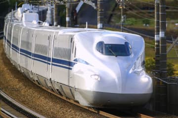 東海道新幹線、自動運転へ　28年導入目標、N700S