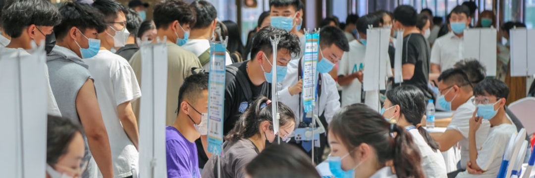 「高学歴でも就職できない」大学新卒者1000万人に対して若者の失業率20％いま起きている中国の若者たちの絶望が大きすぎる