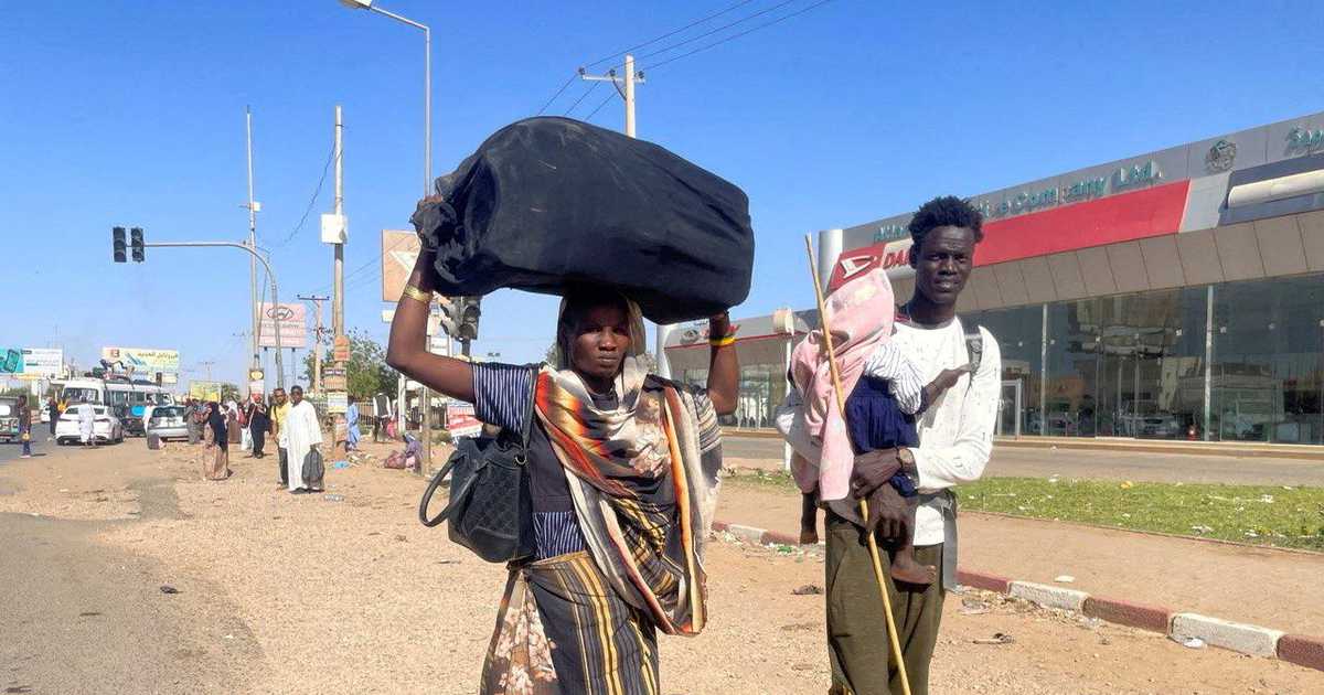 「どの国もスーダン入れず」自衛隊派遣　市街戦激化