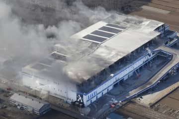 段ボール業者に51億円賠償命令　アスクル物流倉庫火災で東京地裁
