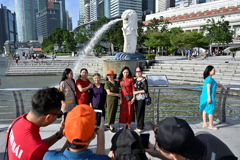 中国とシンガポール、ビザなし渡航を協議