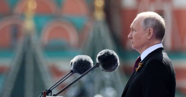 プーチン氏、ロシアの未来はウクライナ戦争にかかっている　対独戦勝記念日で演説